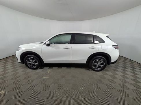 Certified 2024 Honda HR-V EX-L image 28