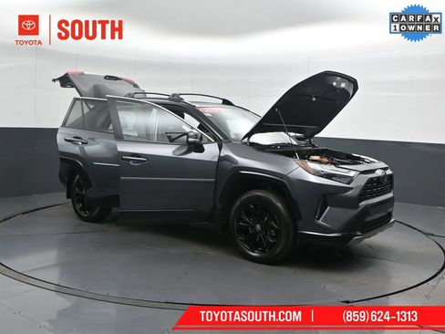 Used 2025 Toyota RAV4 XSE w/ Weather Package image 60