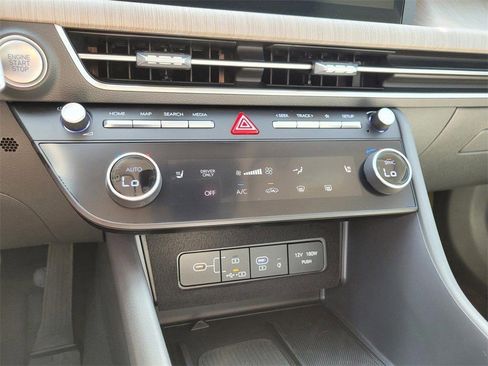 New 2025 Hyundai Sonata SEL image 23