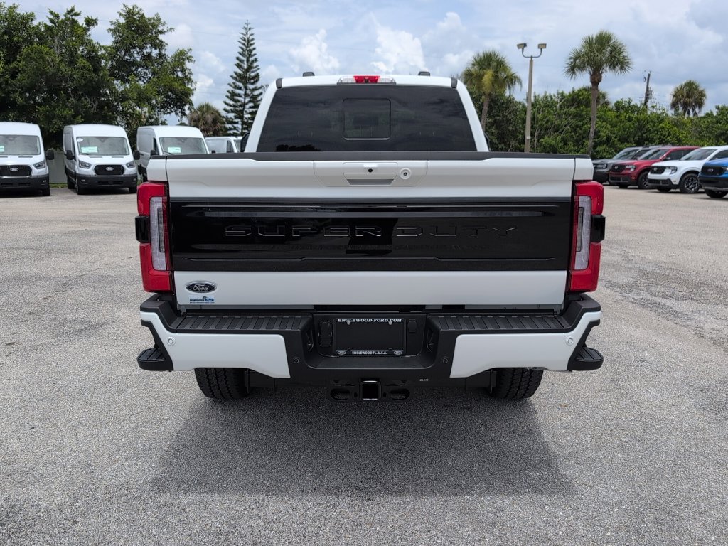 New 2026 Ford F250 Platinum w/ FX4 Off-Road Package AWD/4WD image 4