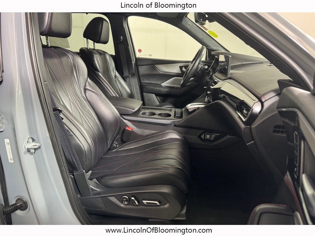 Used 2025 Acura MDX A-Spec w/ Advance Package AWD/4WD image 9