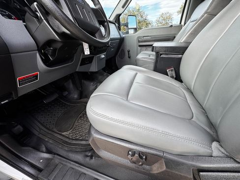 Used 2012 Ford F450 XL image 29