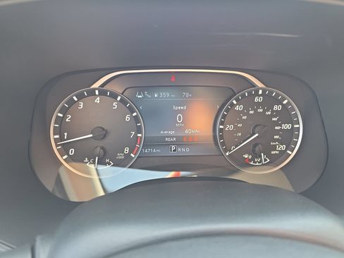 Used 2024 Nissan Frontier SV w/ SV Convenience Package RWD image 18