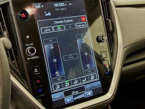 Used 2024 Subaru Crosstrek 2.0i Premium image 23