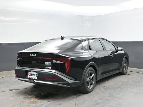 Used 2025 Kia K4 FWD image 9