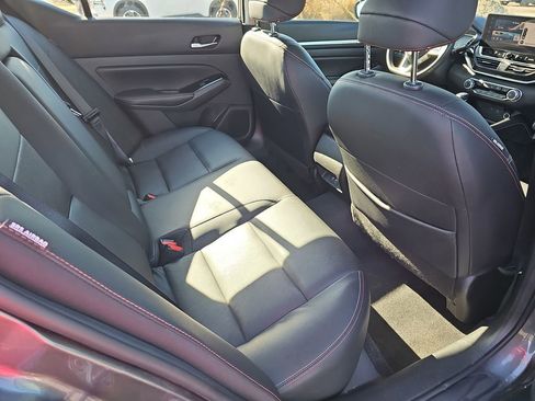 Used 2024 Nissan Altima 2.5 SR w/ SR Premium Package image 14