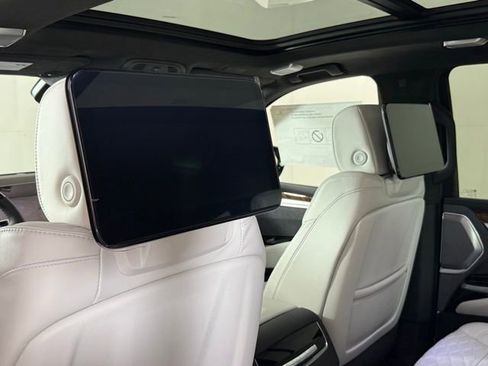 New 2026 Cadillac Escalade ESV Platinum Sport image 25