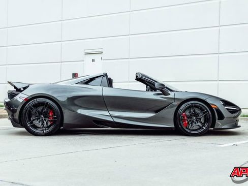 Used 2020 McLaren 720S Performance RWD image 13