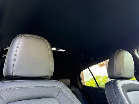 Used 2026 Chevrolet Equinox EV LT FWD image 26