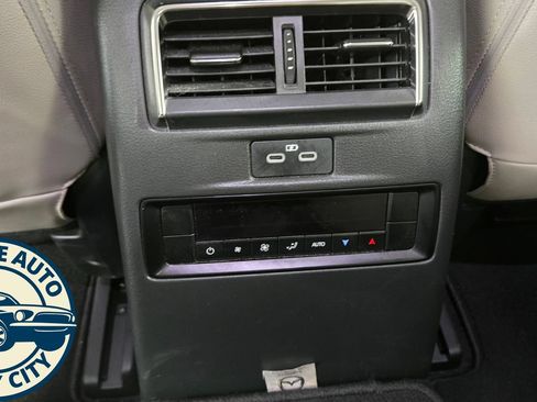 Used 2024 MAZDA CX-90 3.3 Turbo w/ Preferred Plus AWD/4WD image 29