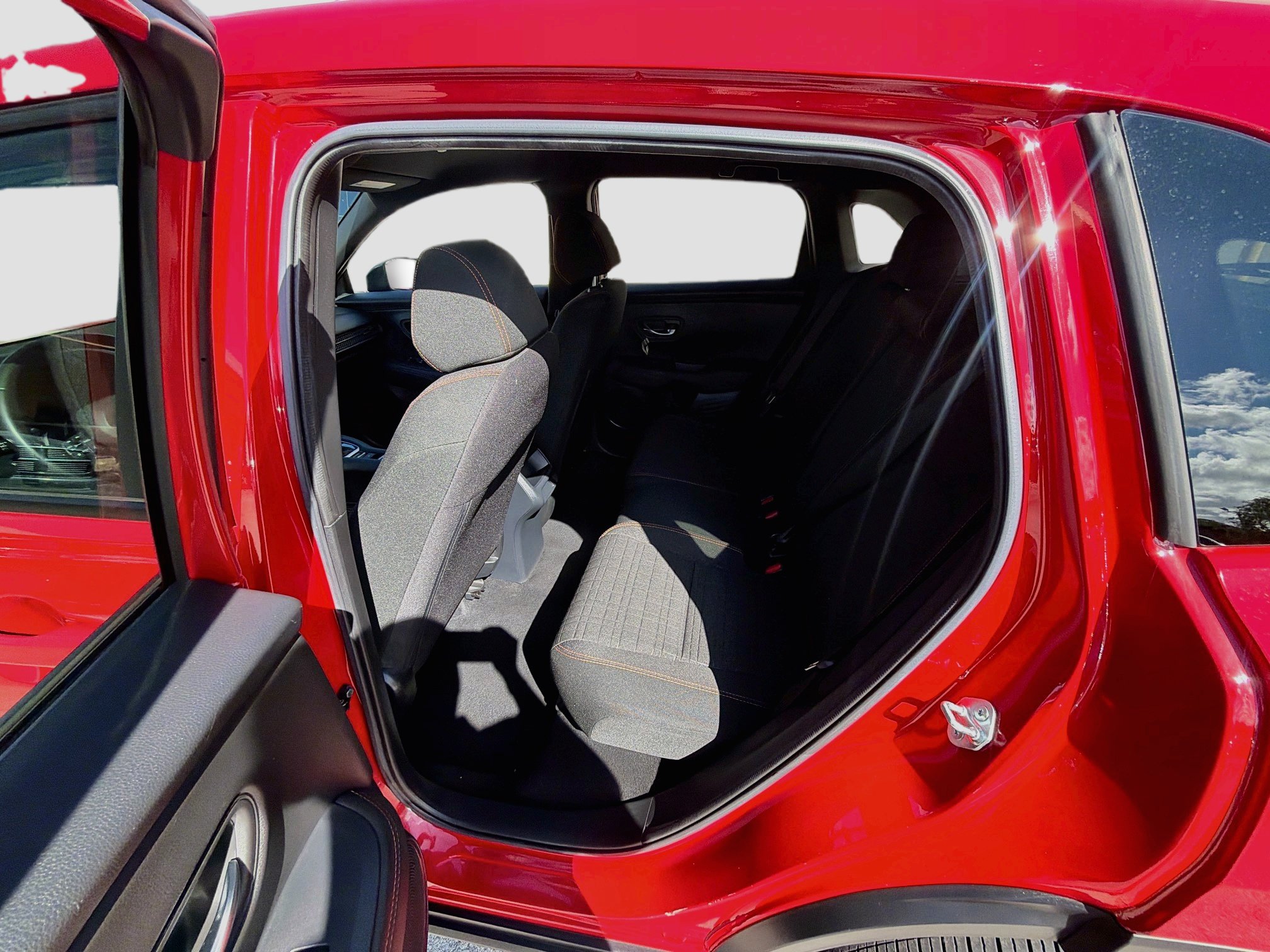 Certified 2025 Honda HR-V Sport image 22