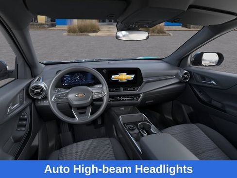 New 2027 Chevrolet Equinox LT w/ LPO, Floor Liner Package AWD/4WD image 16