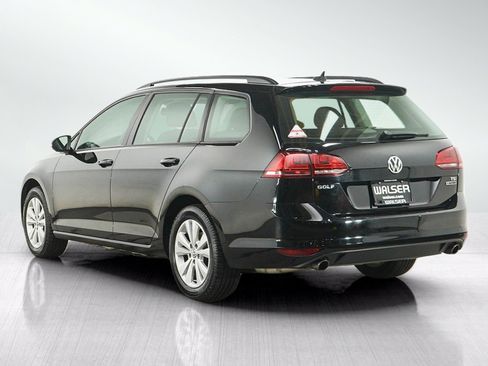 Used 2017 Volkswagen Golf S AWD/4WD image 3
