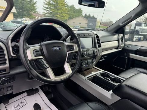 Used 2021 Ford F350 Lariat w/ Tremor Off-Road Package AWD/4WD image 28