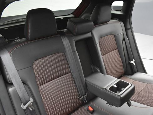 New 2025 Nissan Kicks SR image 22