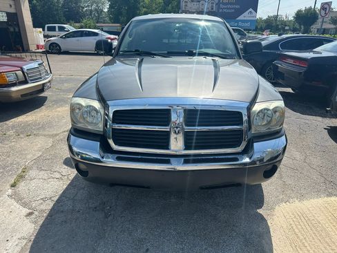 Used 2005 Dodge Dakota SLT w/ Trailer Tow Group RWD image 9