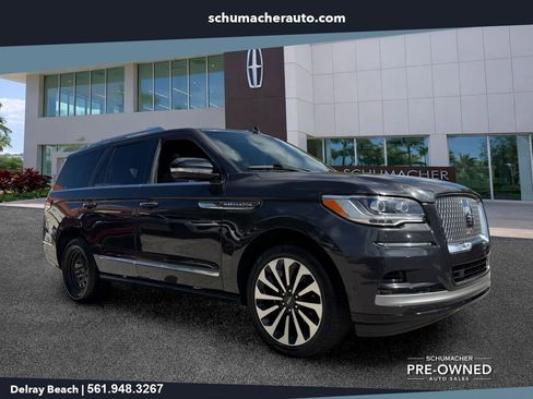 Used 2022 Lincoln Navigator Reserve AWD/4WD image 1