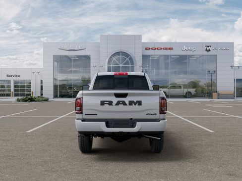 New 2025 RAM 2500 Big Horn AWD/4WD image 22