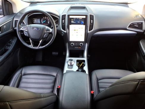 Used 2022 Ford Edge SEL w/ Cargo Accessory Package AWD/4WD image 9