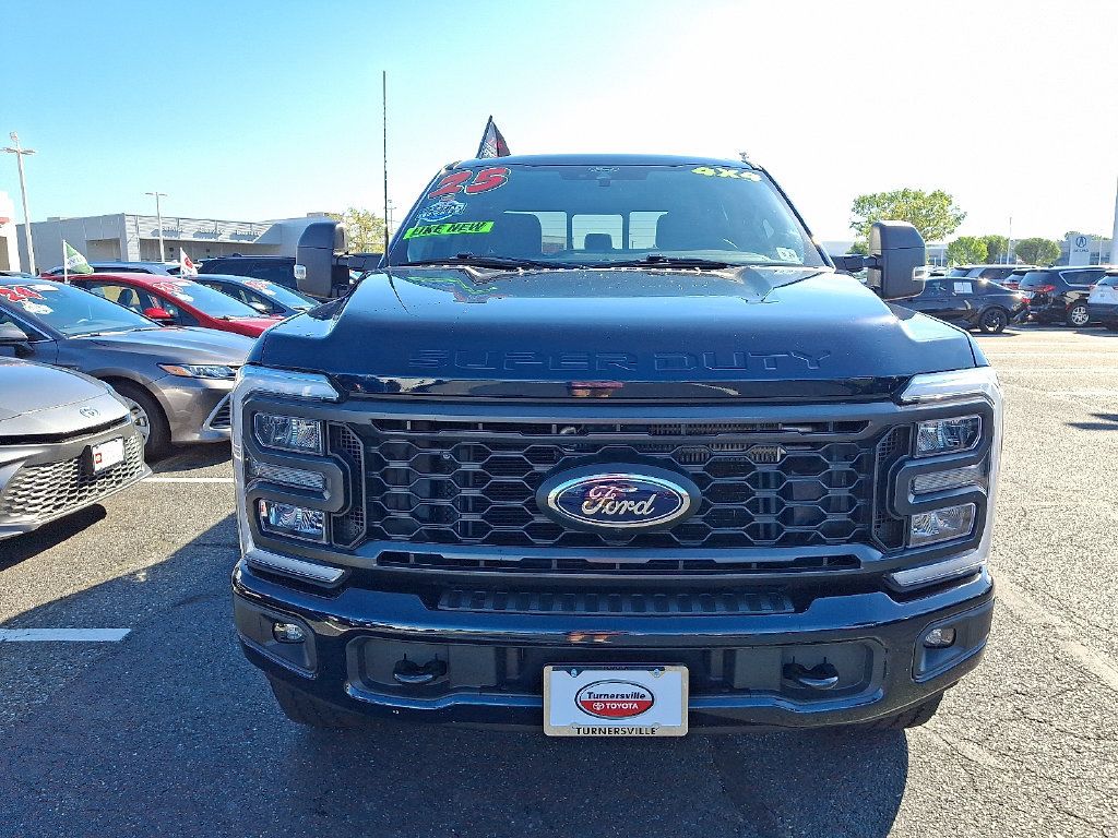 Used 2025 Ford F250 XL w/ STX Appearance Package AWD/4WD image 2