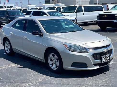 Used 2015 Chevrolet Malibu LS FWD image 1