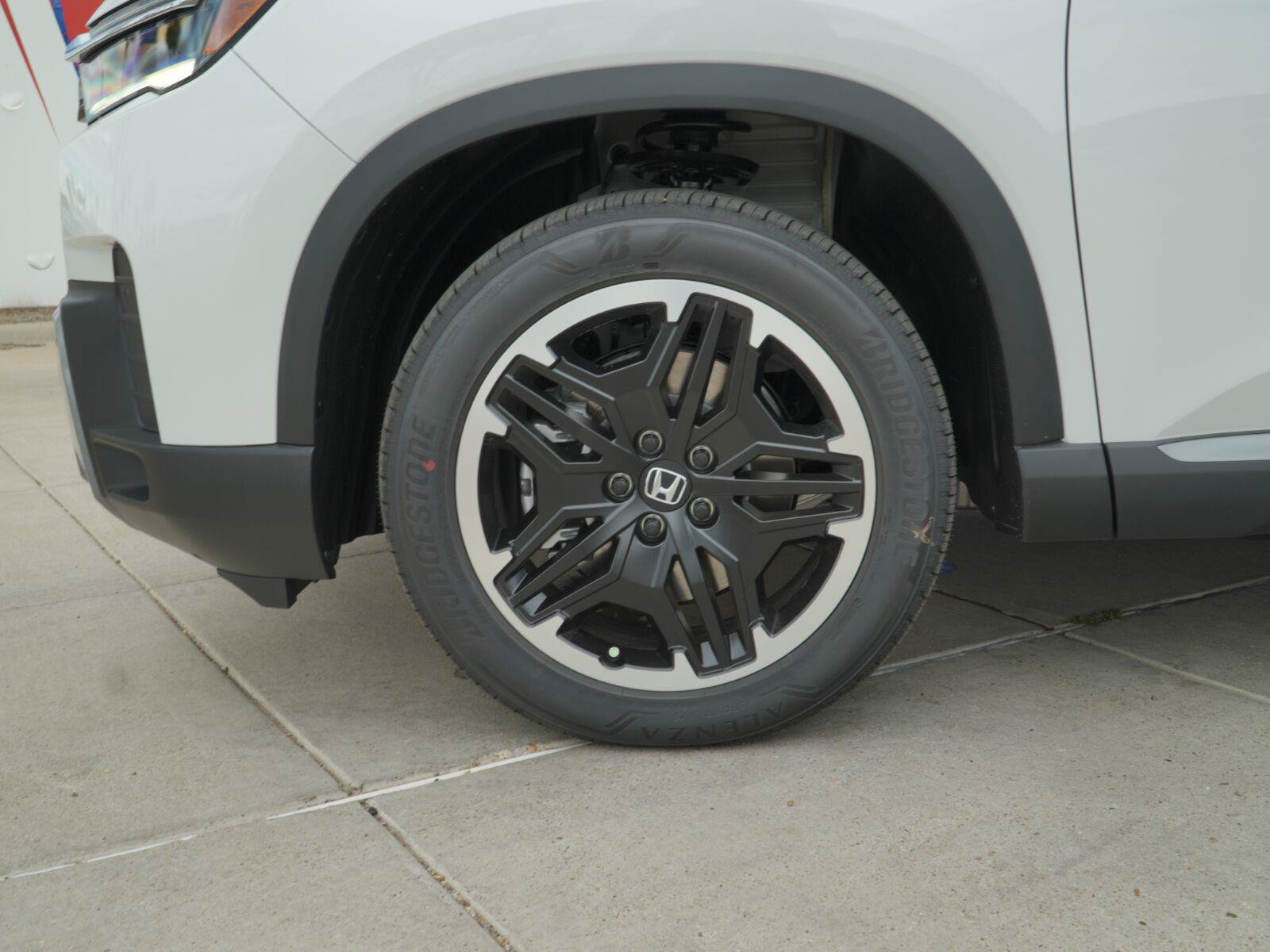New 2026 Honda Pilot image 12