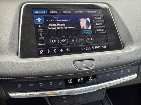 Certified 2020 Cadillac XT4 Luxury FWD image 28