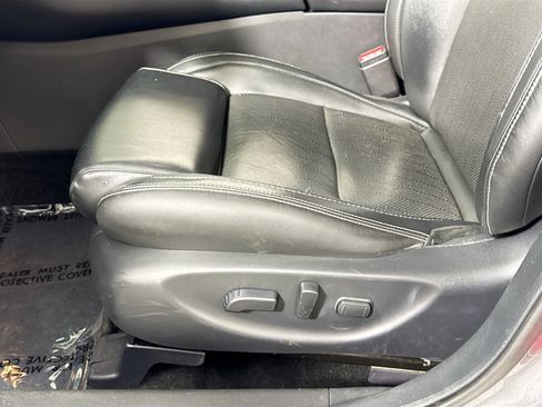 Used 2018 Nissan Maxima 3.5 SL image 25