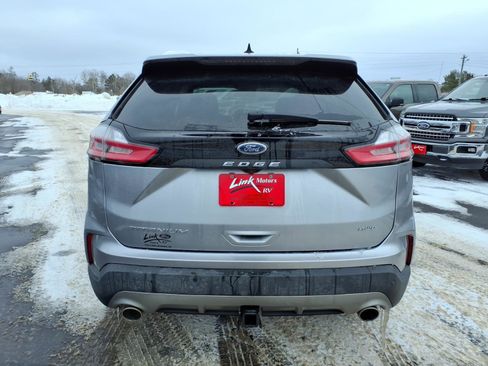 Used 2022 Ford Edge Titanium w/ Equipment Group 301A image 5