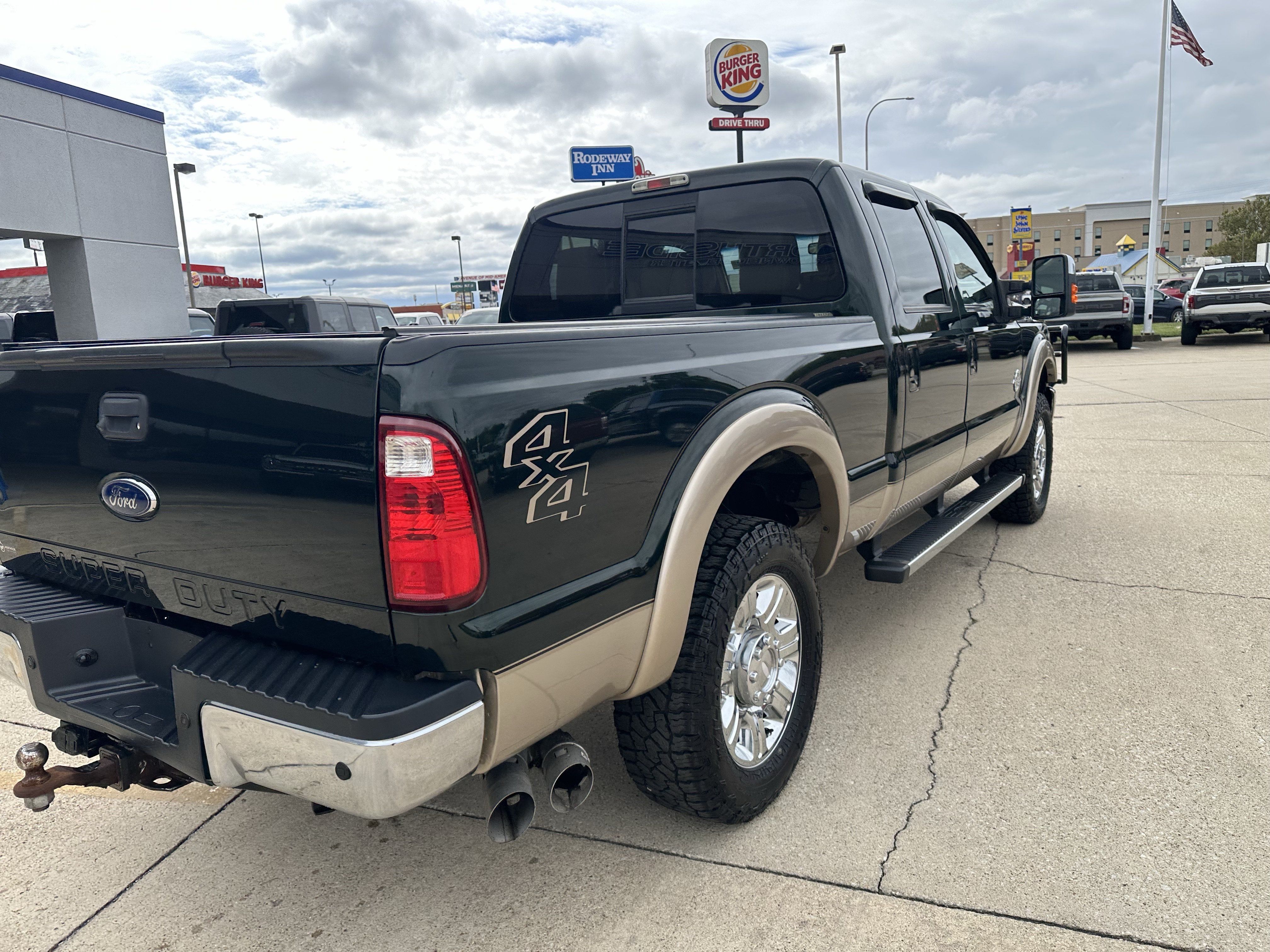 Used 2012 Ford F250 Lariat w/ Lariat Ultimate Pkg AWD/4WD image 6