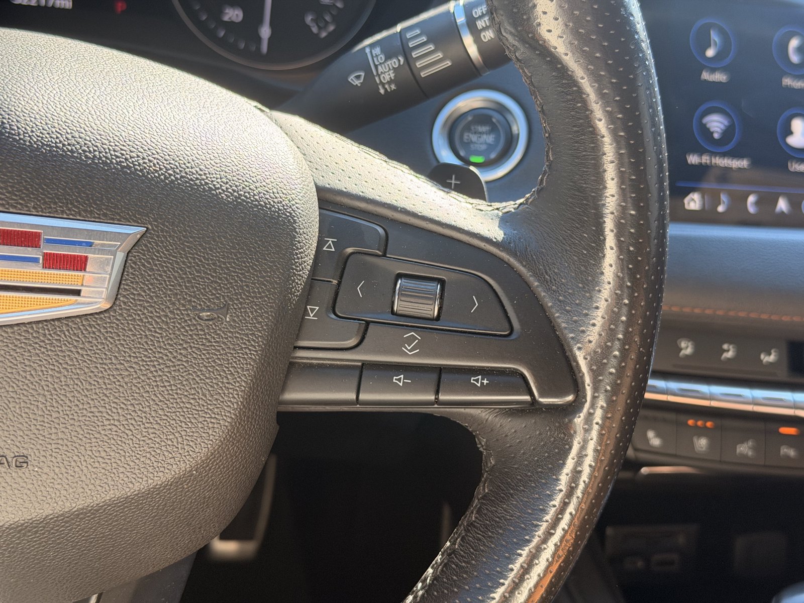 Used 2019 Cadillac XT4 Sport AWD/4WD image 20