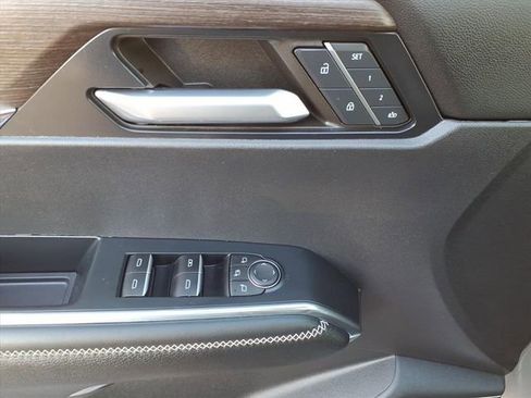 Used 2024 GMC Acadia Denali w/ LPO, Floor Liner Package image 31