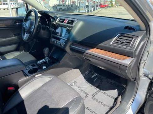 Used 2016 Subaru Outback 3.6R Limited image 87