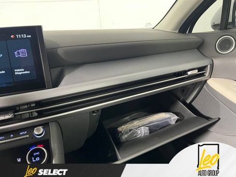 Used 2025 Hyundai Sonata SEL AWD/4WD image 24