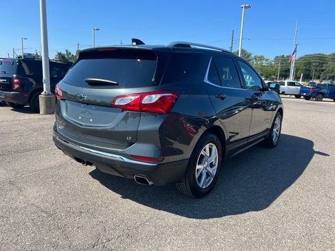 Used 2019 Chevrolet Equinox LT FWD image 4