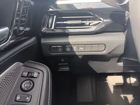 Used 2024 Acura MDX SH-AWD w/ Technology Package image 29