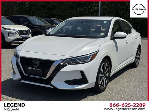 Used 2023 Nissan Sentra SV w/ SV Premium Package FWD image 4