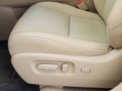 Used 2012 Lexus RX 350 FWD w/ Premium Pkg image 23