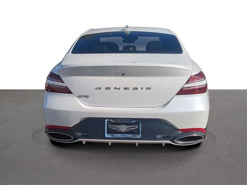 New 2025 Genesis G70 2.5T image 4