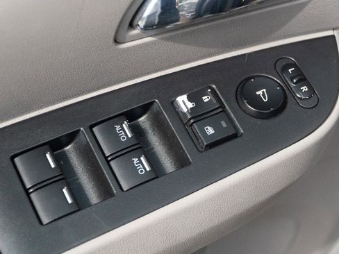 Used 2015 Honda Odyssey EX-L image 20