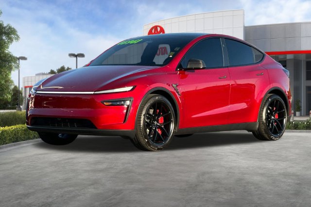 Used 2026 Tesla Model Y 2WD image 9