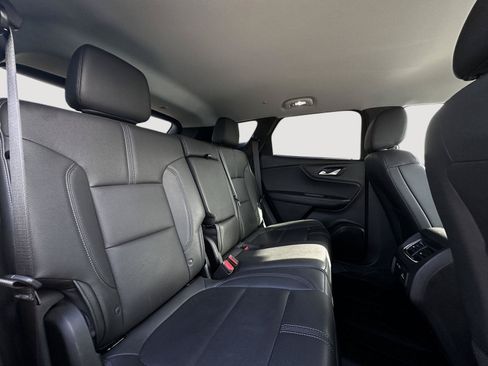 Used 2022 Chevrolet Blazer LT w/ Sound & Technology Package FWD image 24
