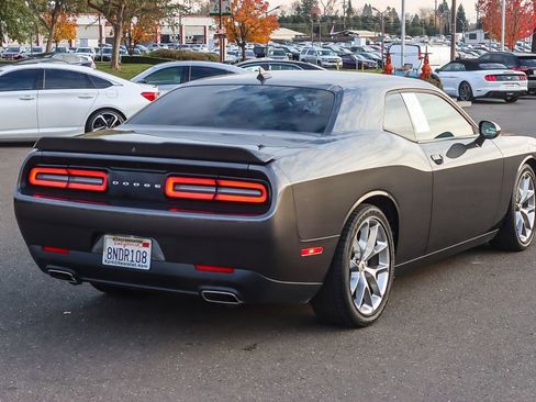 Used 2019 Dodge Challenger GT w/ Plus Package image 4