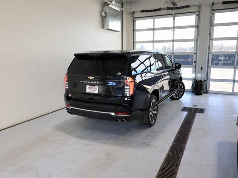 New 2025 Chevrolet Suburban High Country image 50