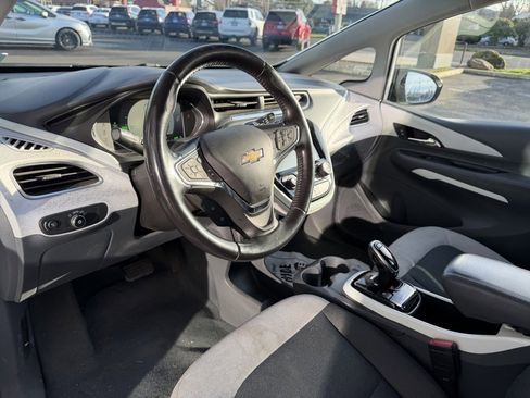 Used 2020 Chevrolet Bolt LT image 16