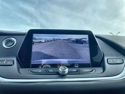 Used 2022 Chevrolet Blazer LT image 22