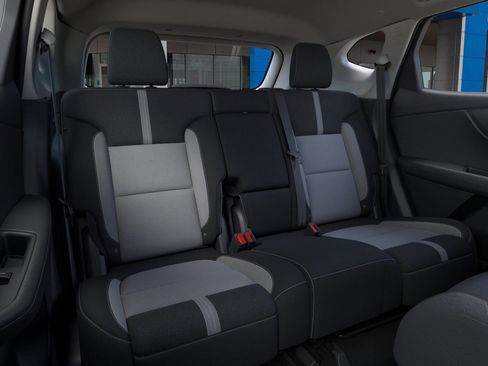 New 2025 Chevrolet Blazer LT image 41