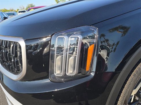 New 2025 Kia Telluride EX w/ EX Captain's Chair Package image 10