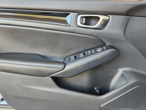 Certified 2023 Honda Civic Sport Touring image 22