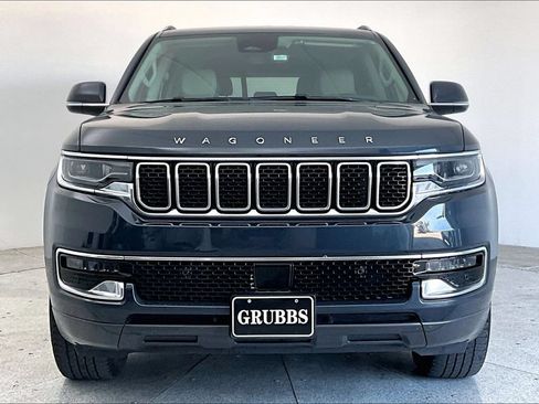 Used 2022 Jeep Wagoneer Series I RWD image 3
